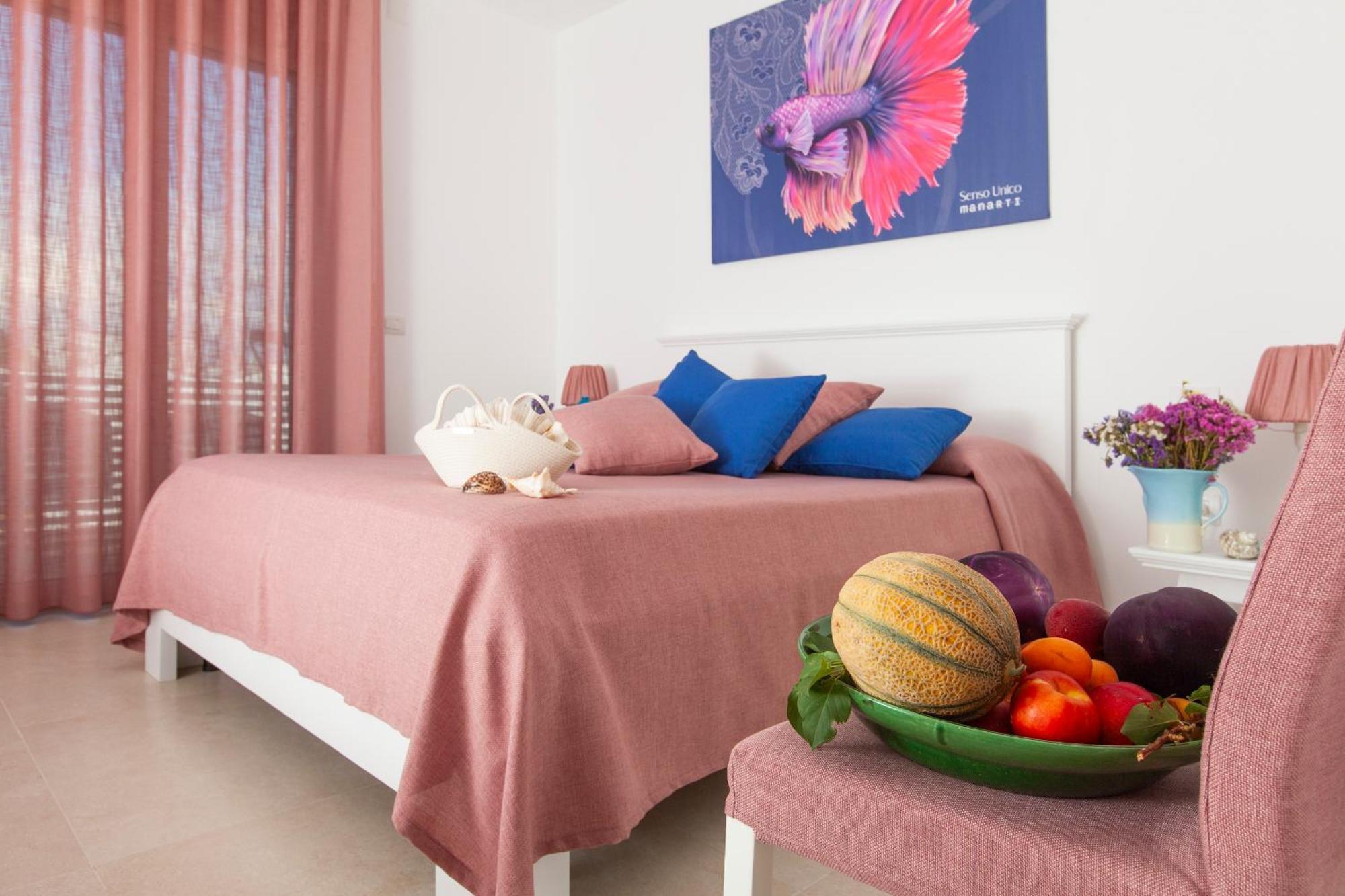 Dimora Nesea Bed & Breakfast Cozze ภายนอก รูปภาพ