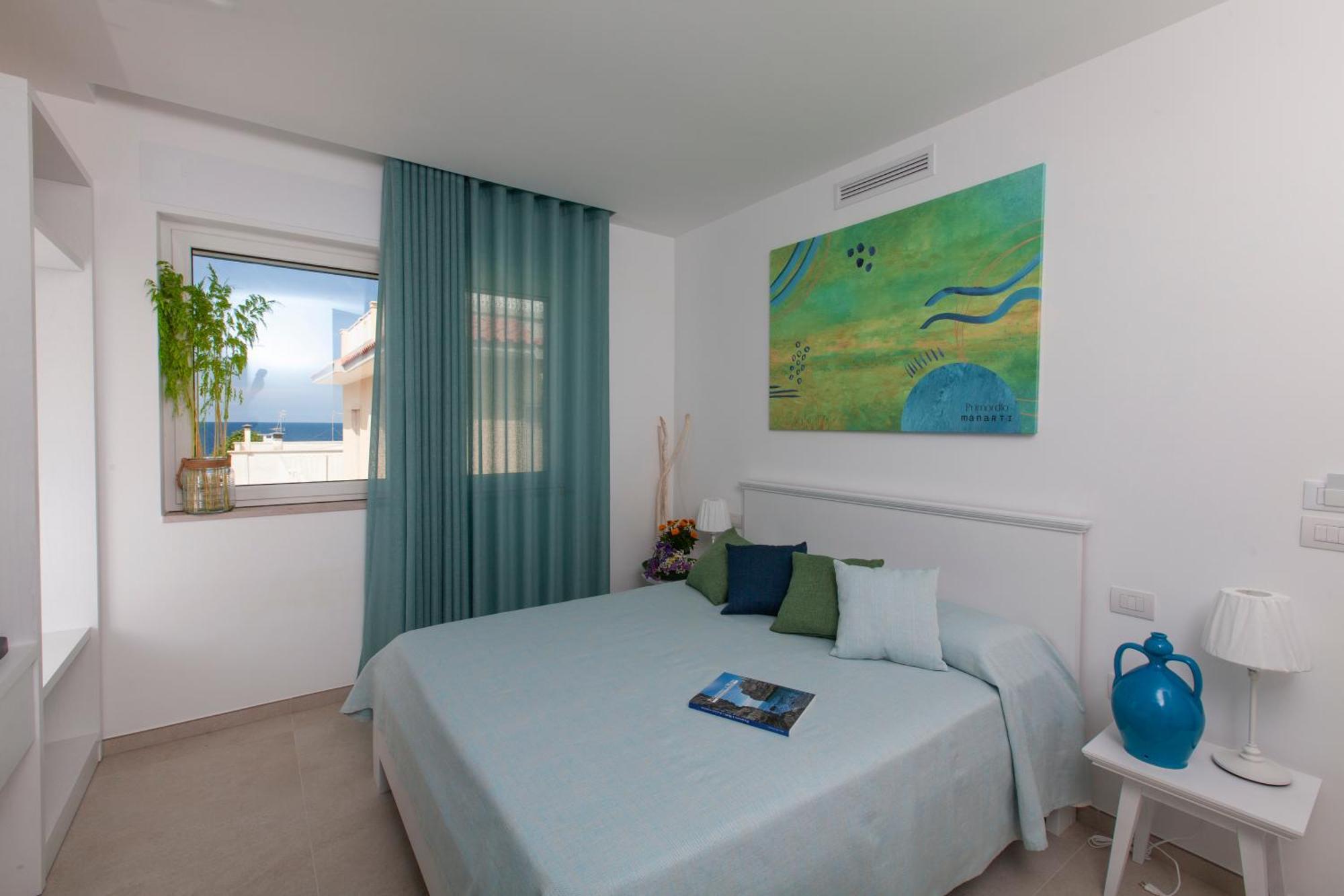 Dimora Nesea Bed & Breakfast Cozze ภายนอก รูปภาพ